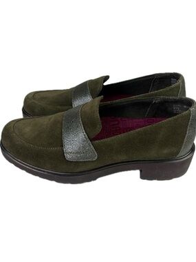 NWOT Munro Geena Suede Leather Herb Green Loafers Size 6W